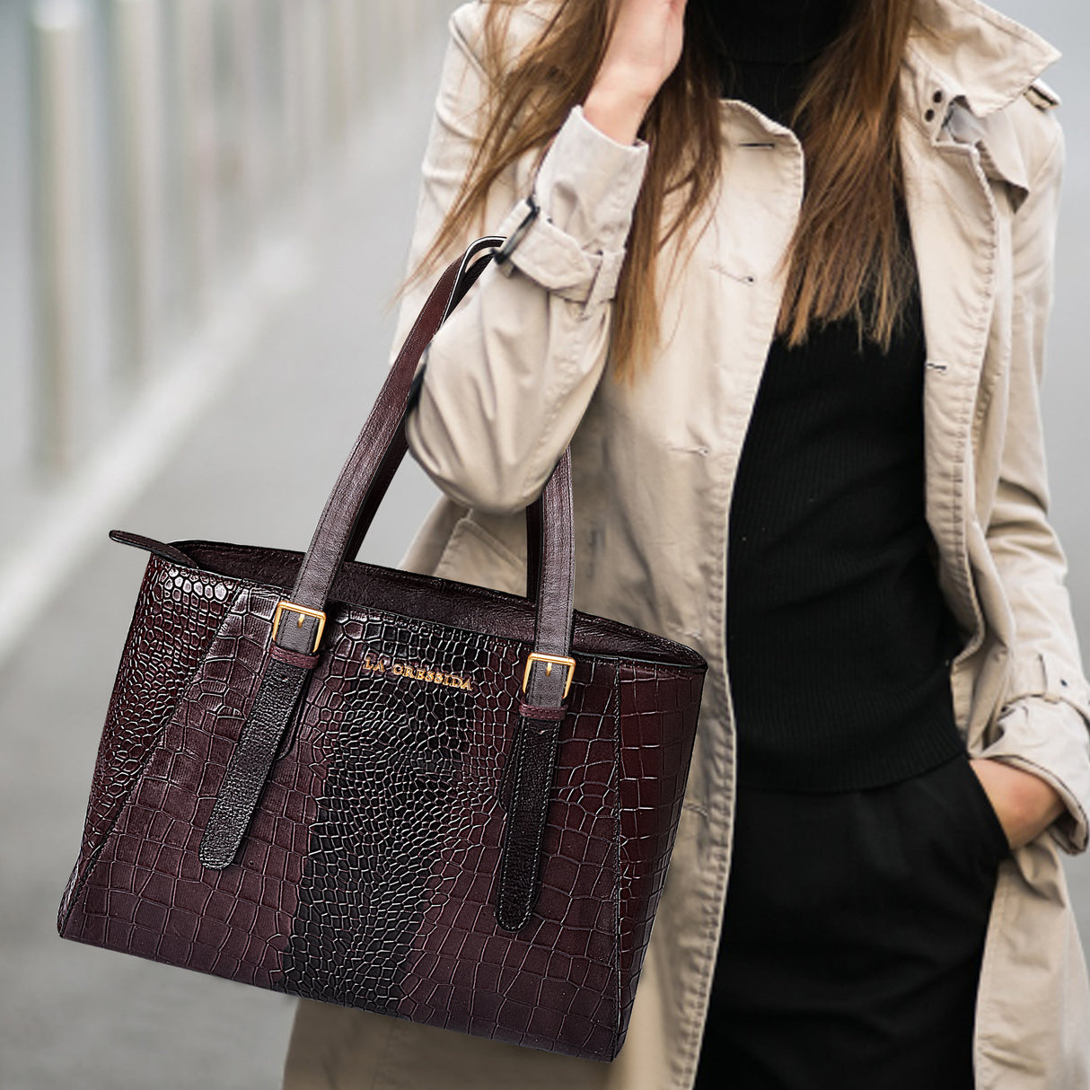 La Cressida Luxurious Croc-Embossed Leather Tote Bag