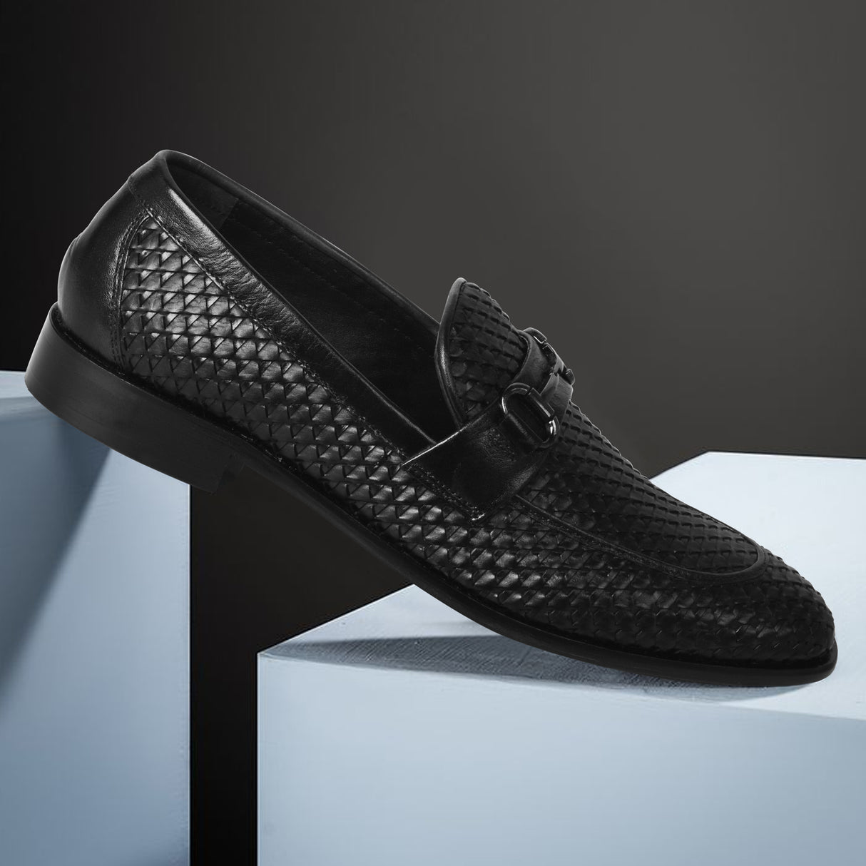 La Cressida Men's Black Handwoven Diamond Cut Leather Loafer
