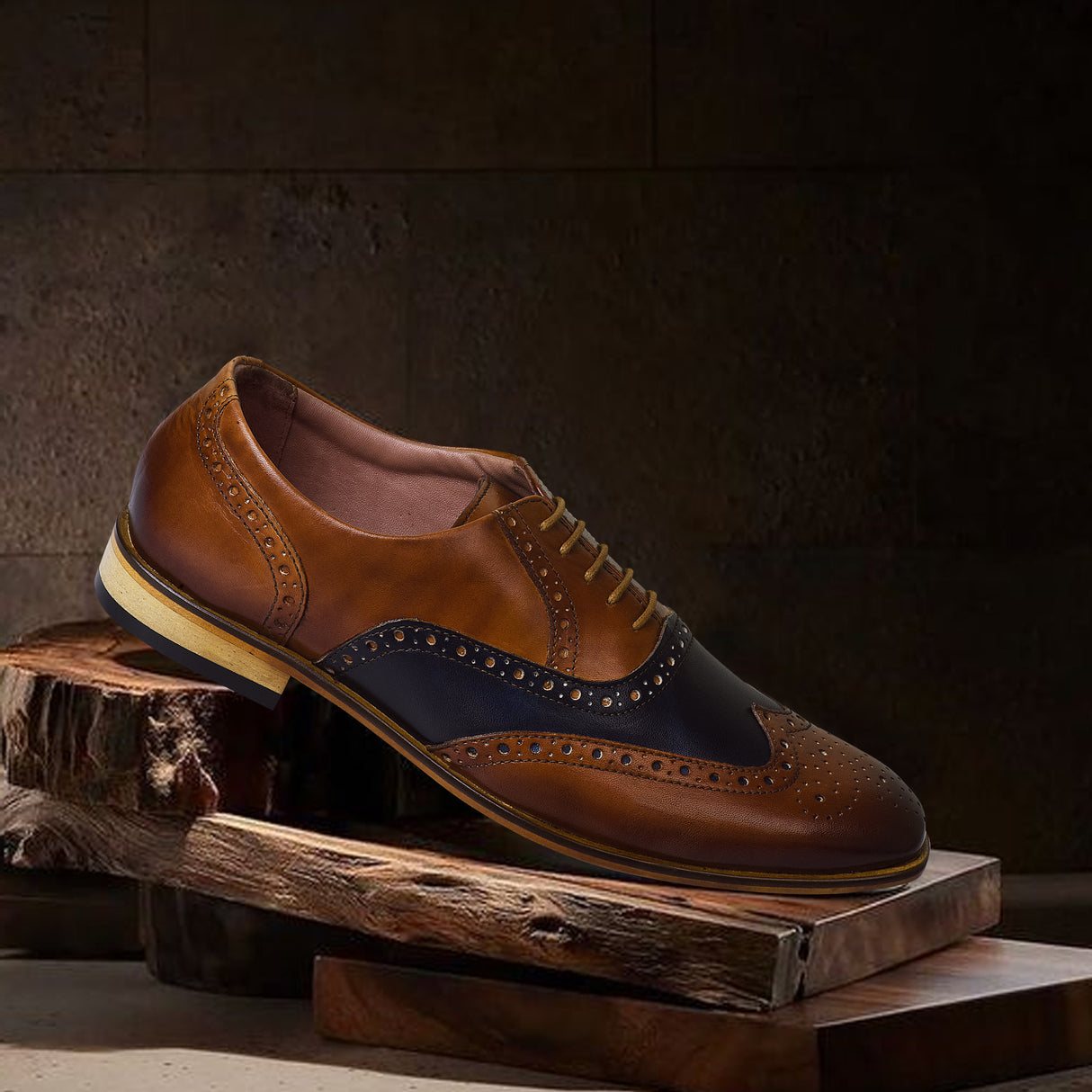 La Cressida Men's Two-Tone Leather Brogue Dress Shoe