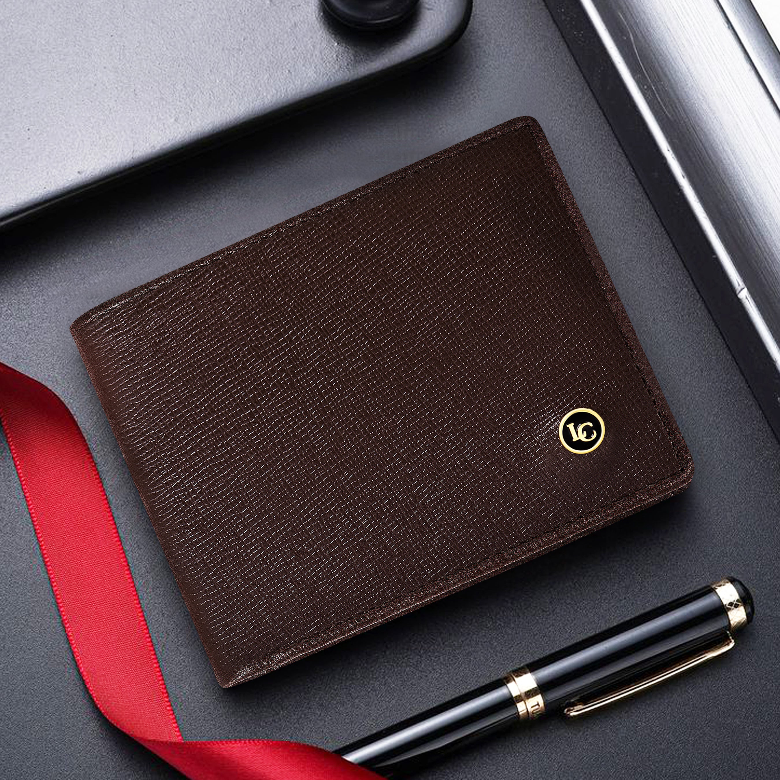 La Cressida Men's Saffiano Brown Leather Wallet